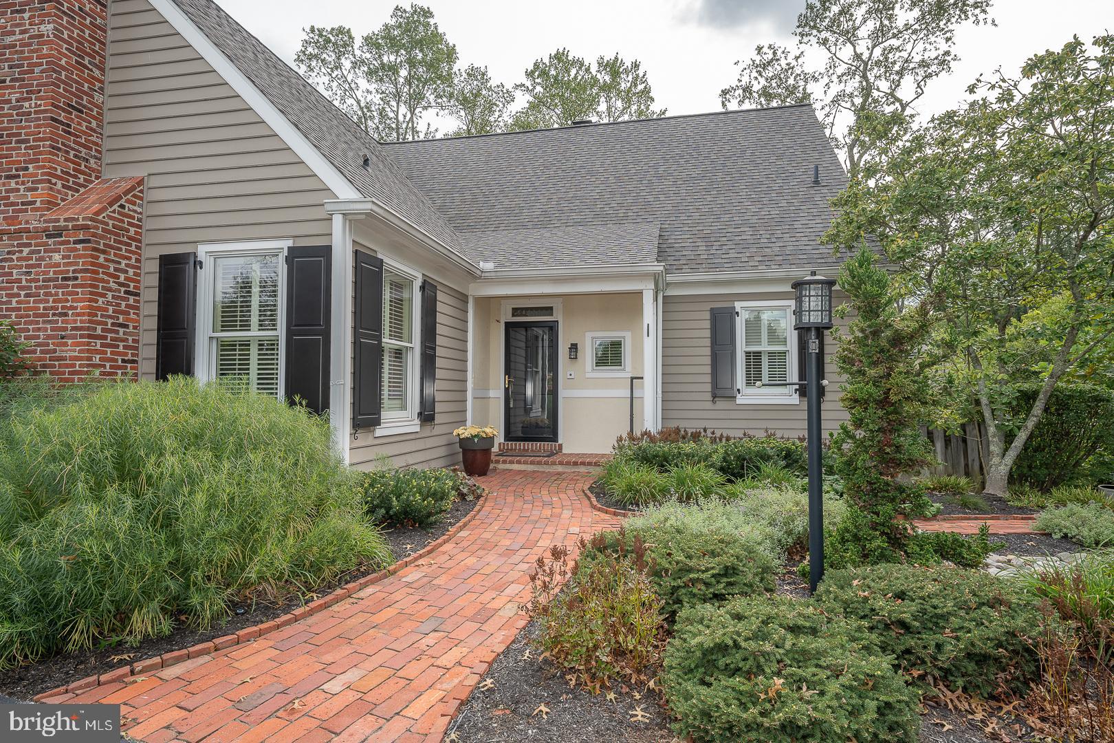 SUNWOOD FARM - Residential