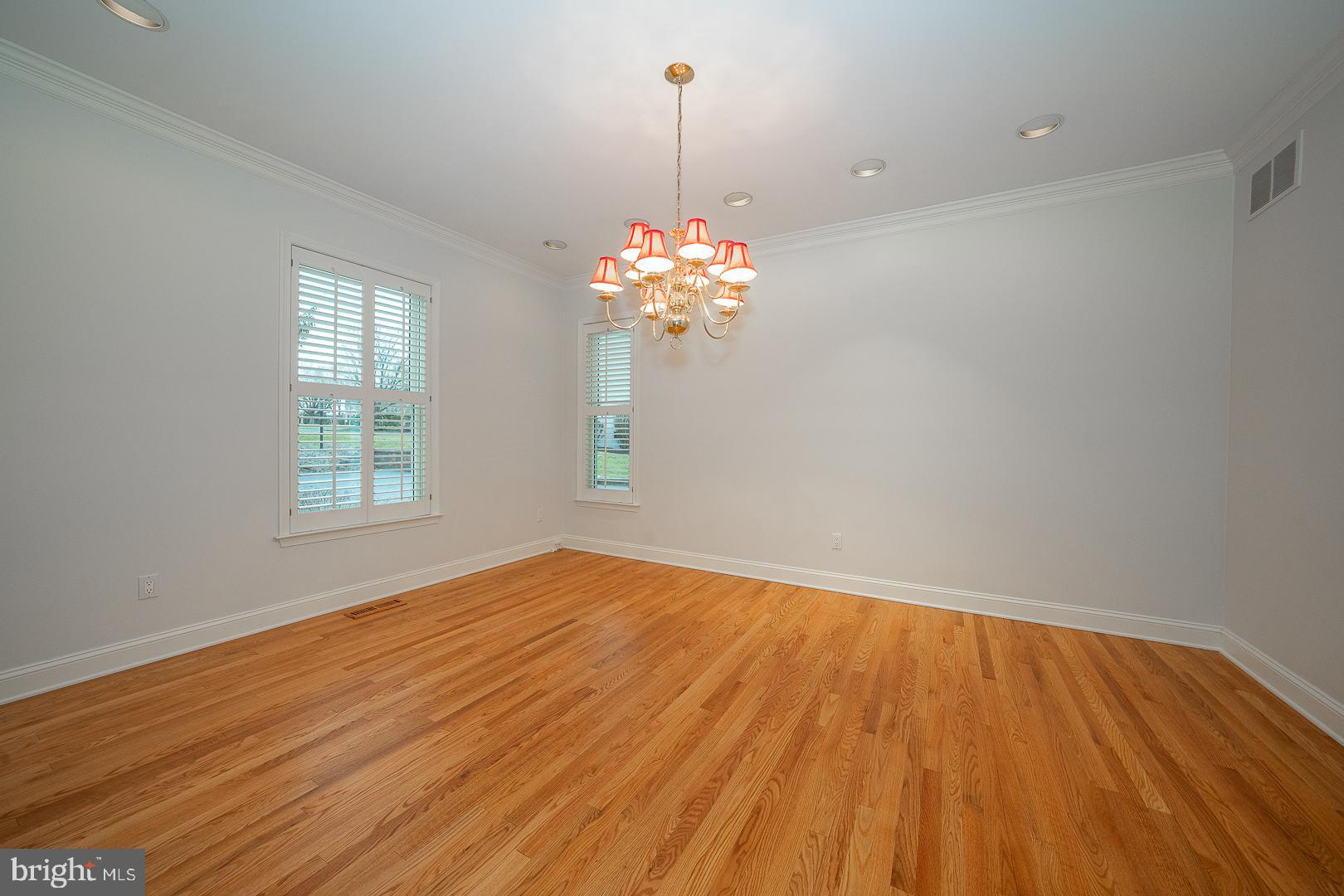 SUNWOOD FARM - Residential