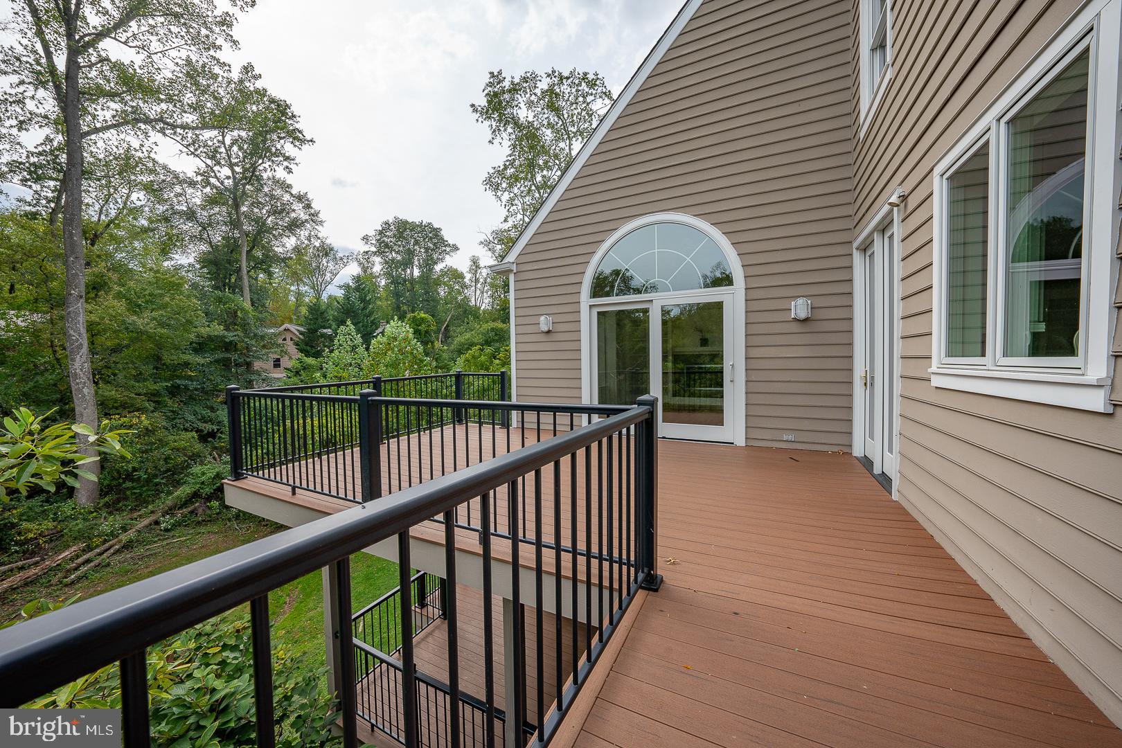 SUNWOOD FARM - Residential