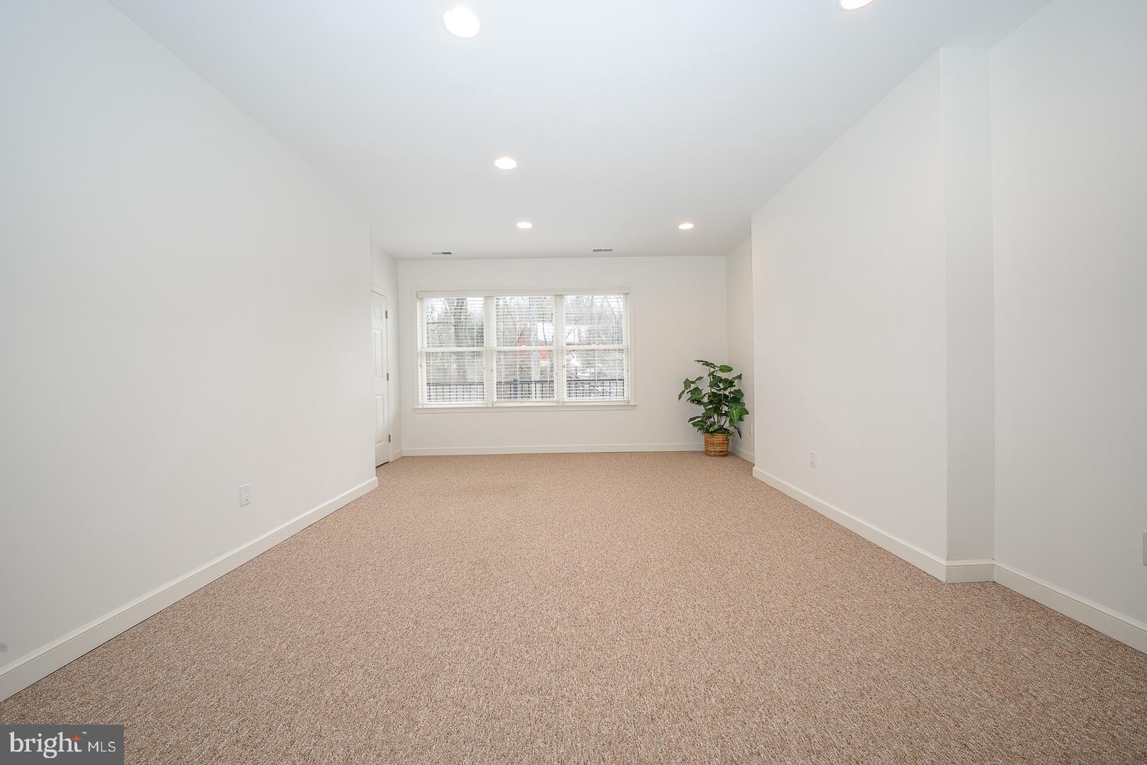 SUNWOOD FARM - Residential