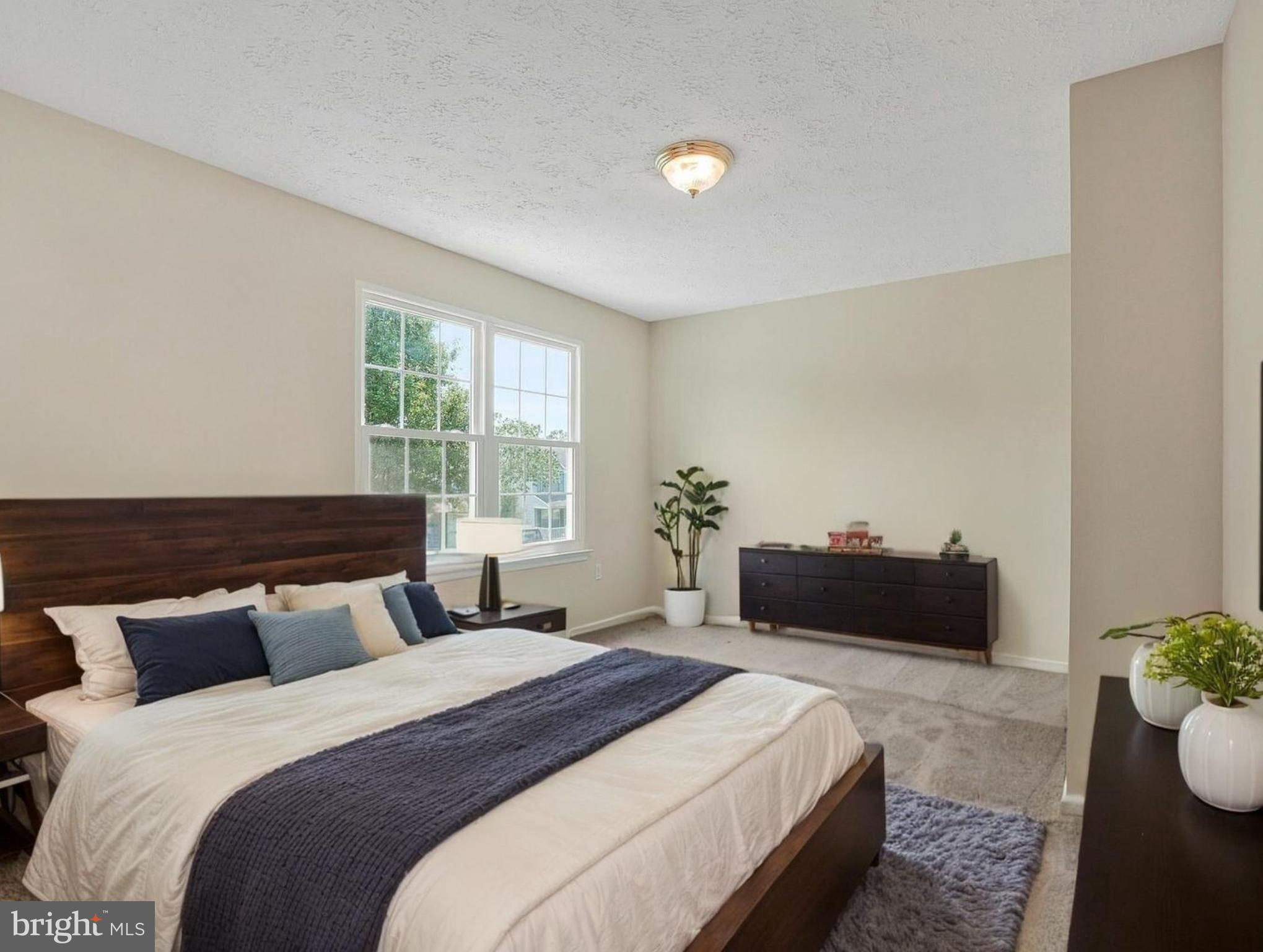 HUNTINGTON - Residential