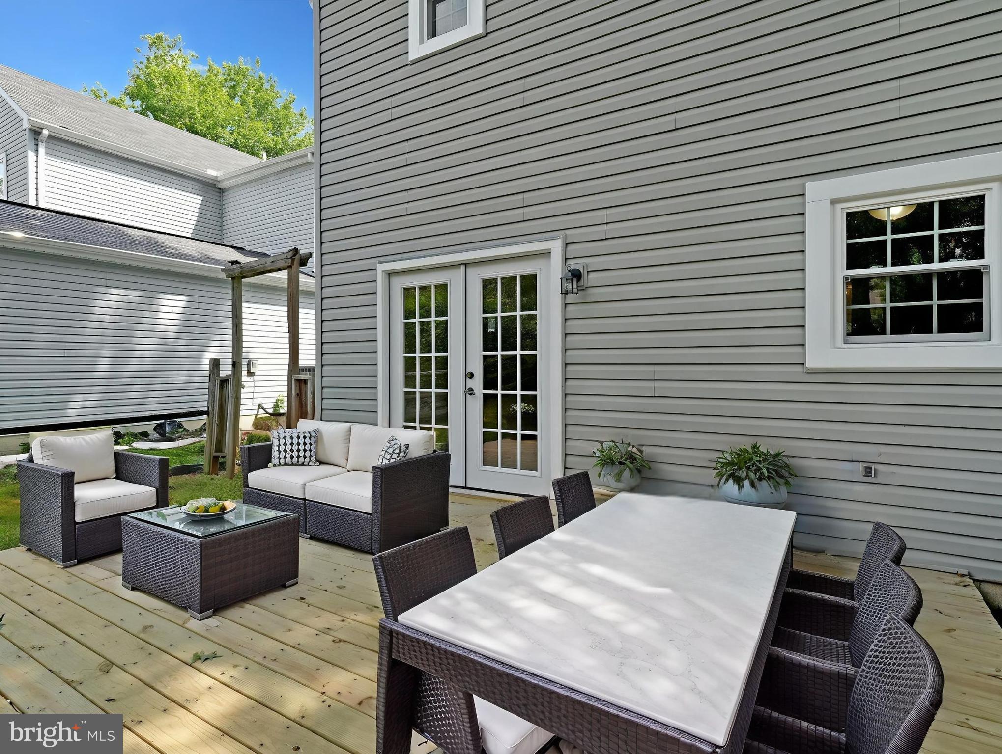 3286 GREENWICH COURT