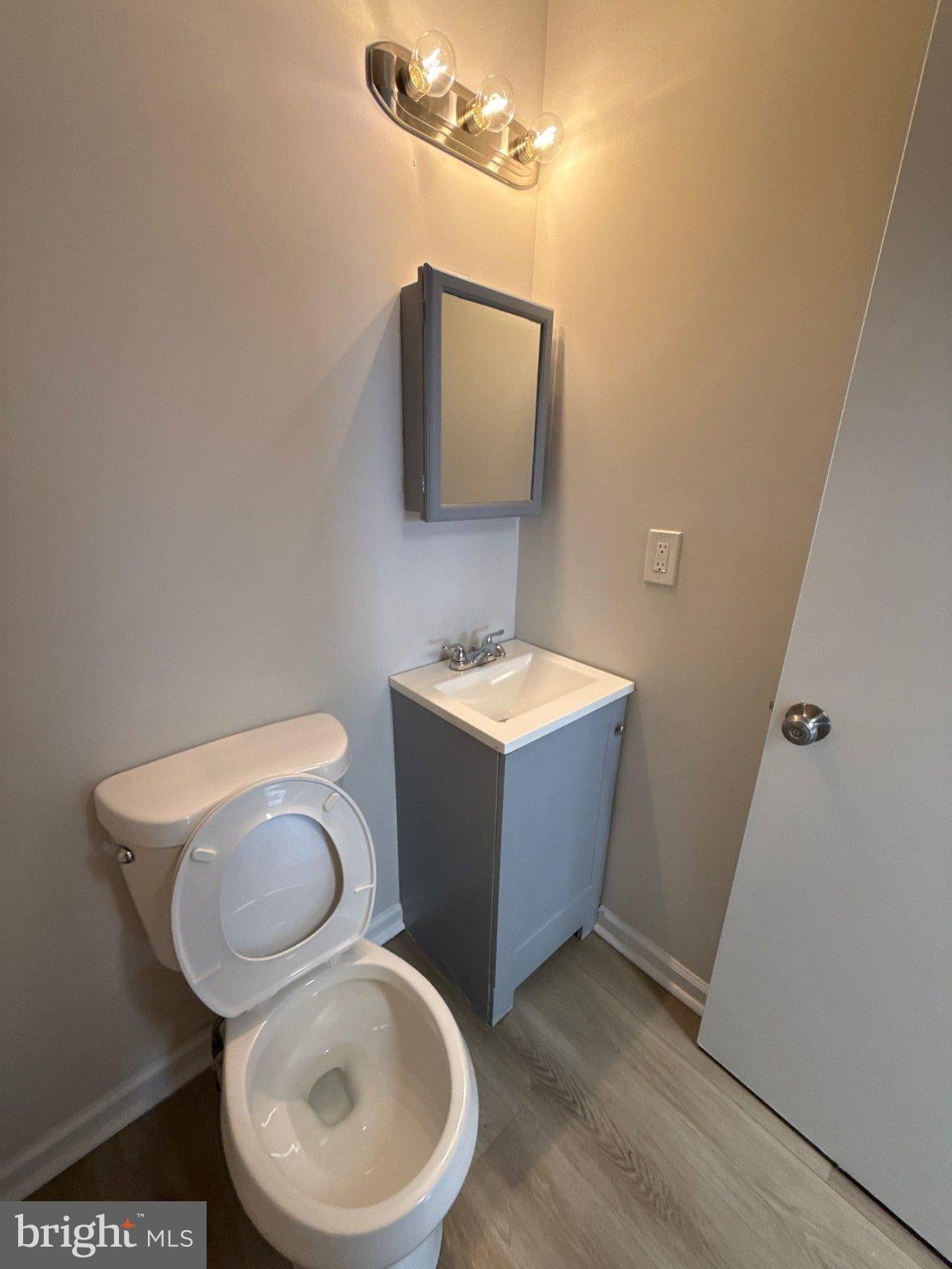 Property Search 1015 PARKSLEY AVENUE