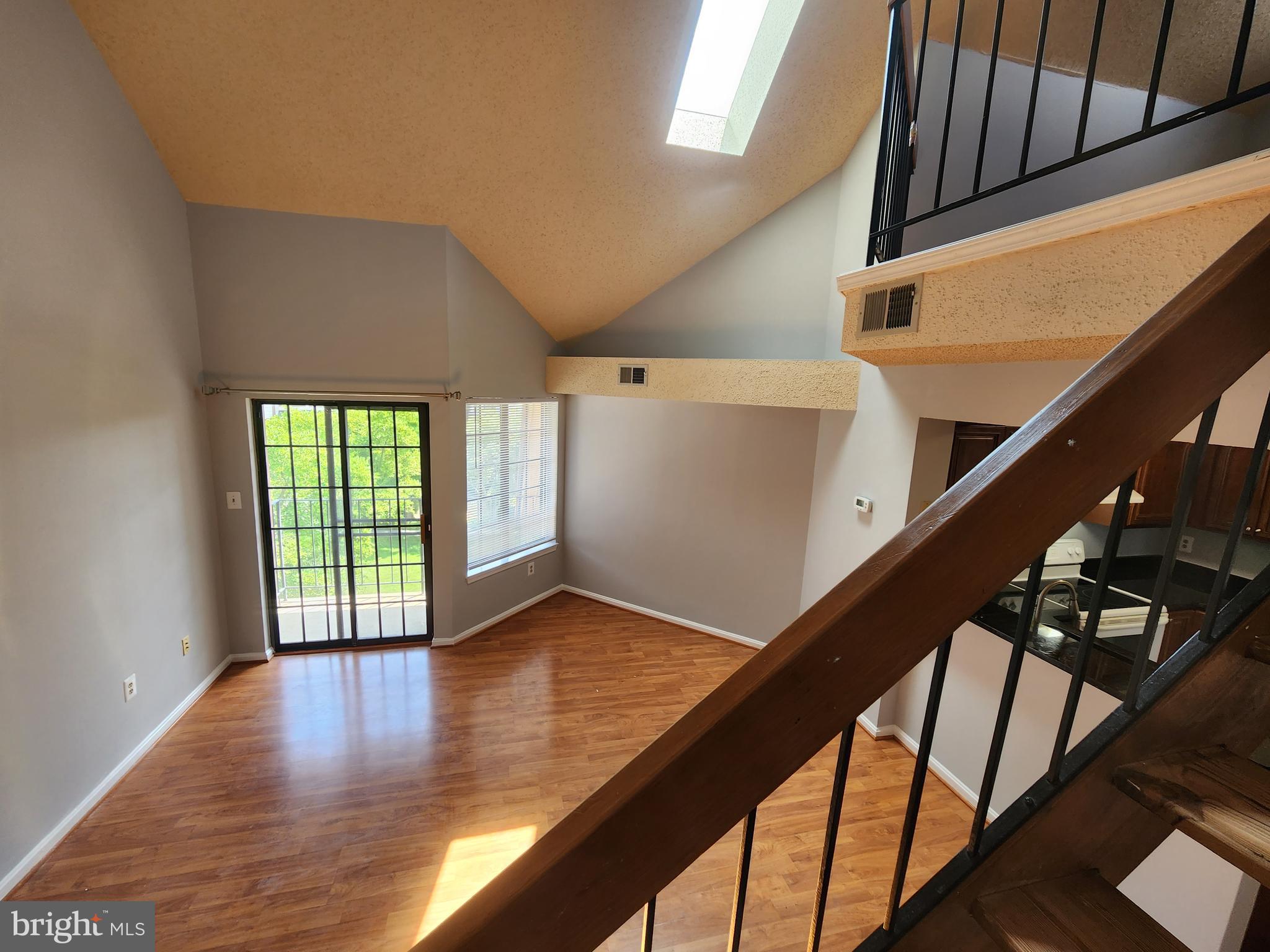 THE TIERS OF LAUREL LAKE - Residential Lease