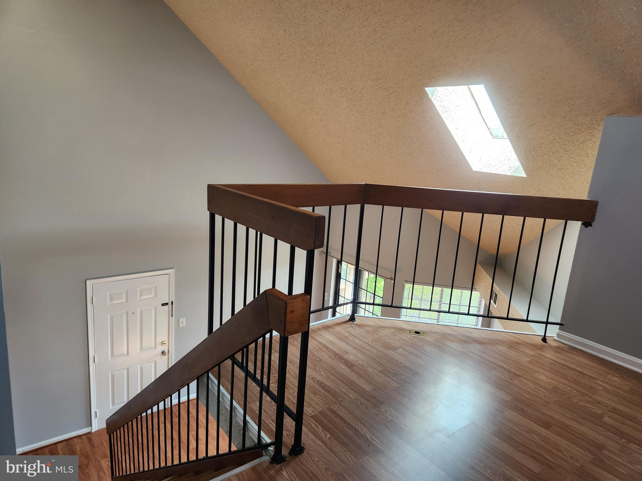 THE TIERS OF LAUREL LAKE - Residential Lease