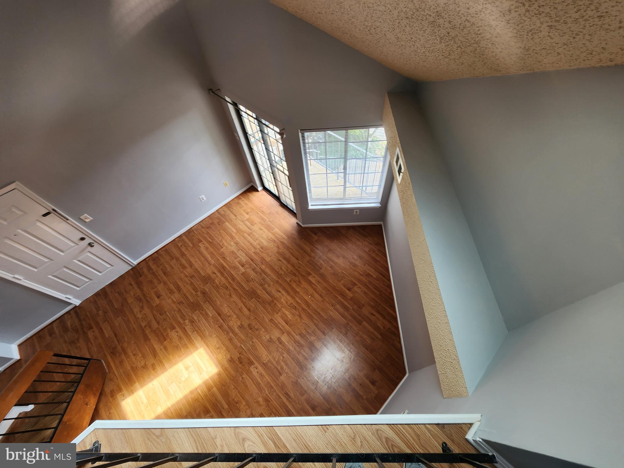 THE TIERS OF LAUREL LAKE - Residential Lease