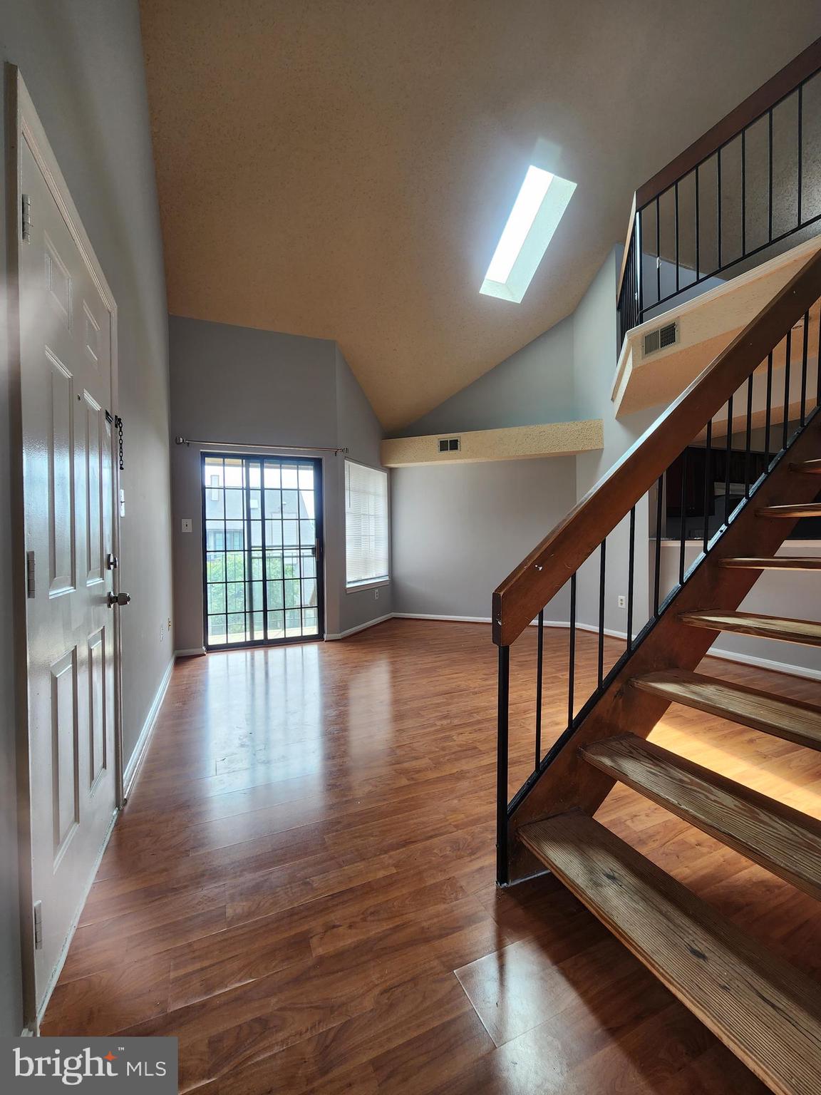 THE TIERS OF LAUREL LAKE - Residential Lease