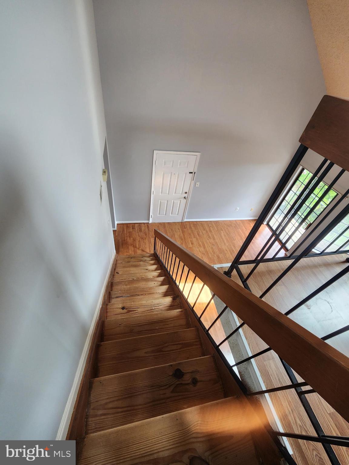 THE TIERS OF LAUREL LAKE - Residential Lease