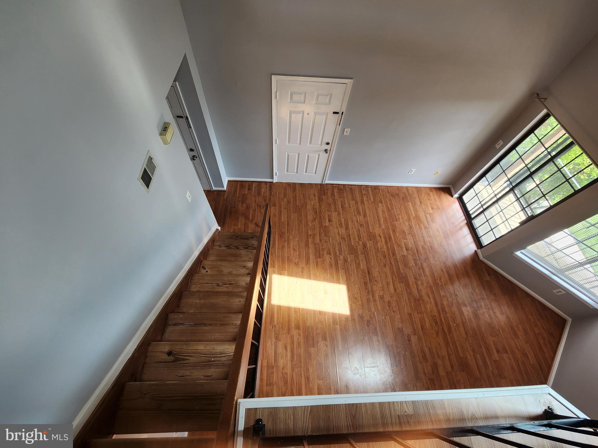 THE TIERS OF LAUREL LAKE - Residential Lease