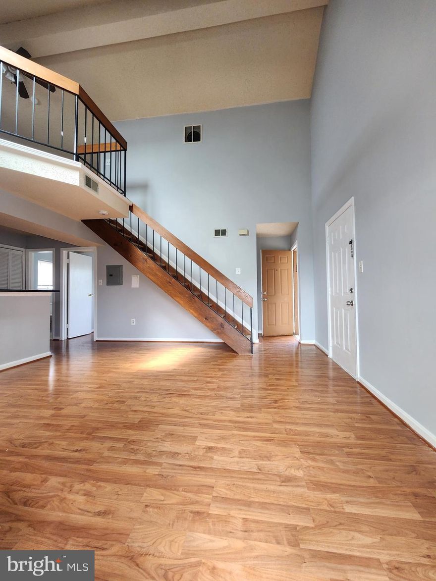 Updated one bedroom, one full bath with an inside 2nd level loft condo in the tiers of laurel Lake, near shopping centers, business, highways. updated appliances, granite countertop, maple cabinet, ceramic floors in kitchen and bathroom, wood like floors in the whole unit. High ceiling, sky window, good credit and income, the unit is on 3rd floor.