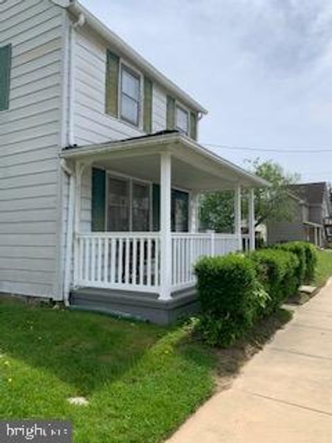 MLS: MDHR2042326