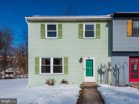 178 GREGG CIRCLE EPHRATA PA 17522