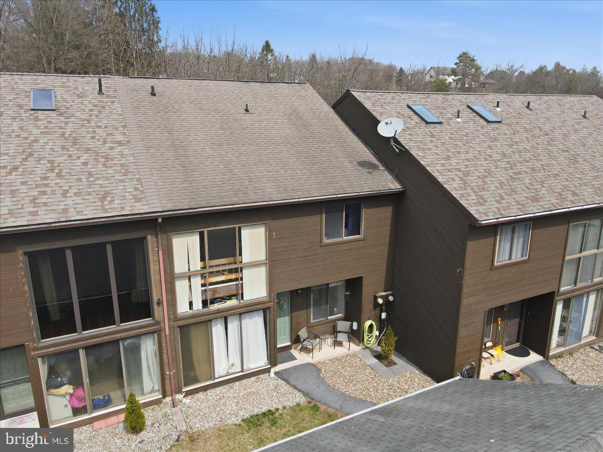 PINE BROOK - Residential