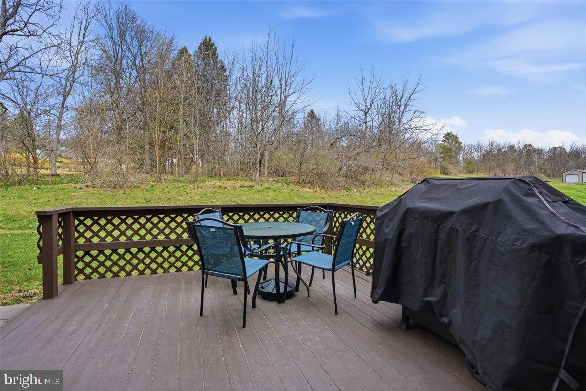 PINE BROOK - Residential