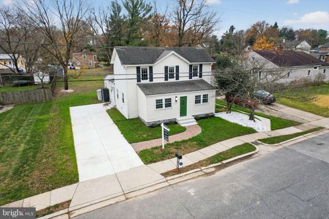 13205 10TH STREET BOWIE MD 20715