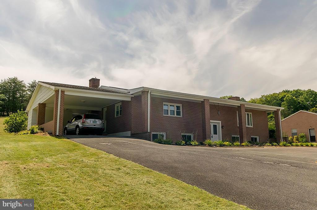 NONE AVAILABLE - Residential Lease