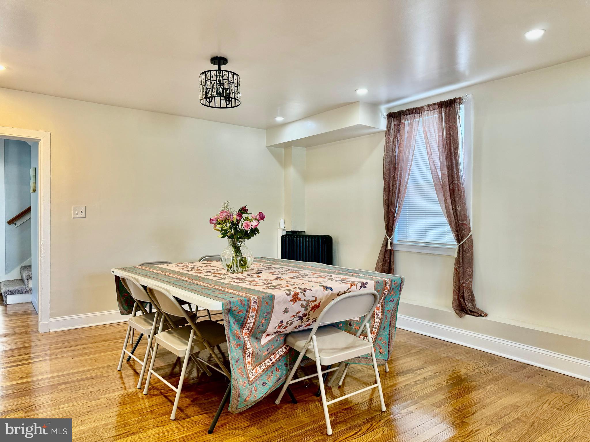 MAYFIELD HISTORIC DISTRICT - Residential