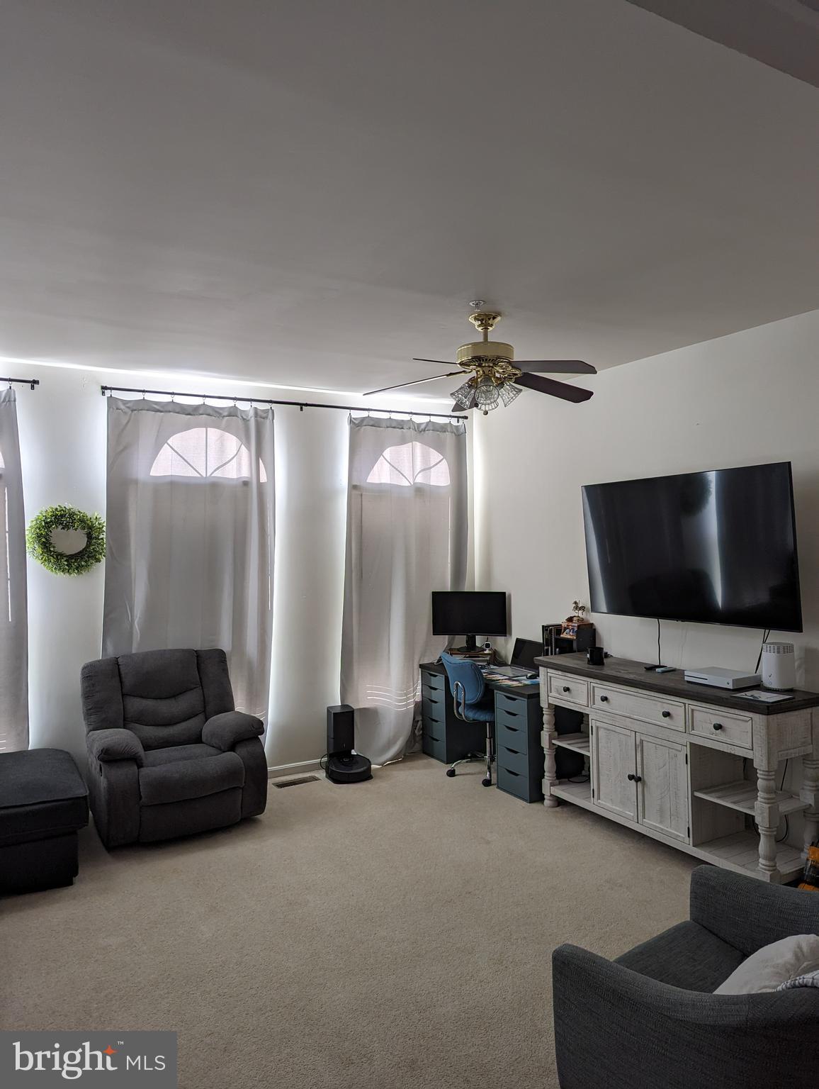 PINEY ORCHARD - Residential Lease