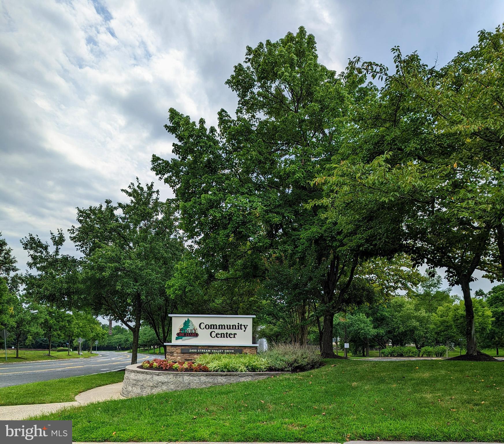 PINEY ORCHARD - Residential Lease