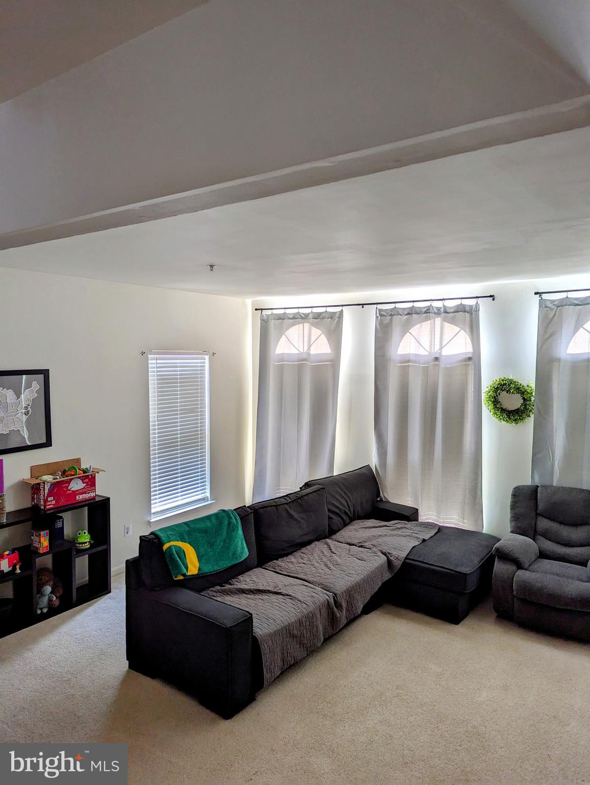 PINEY ORCHARD - Residential Lease