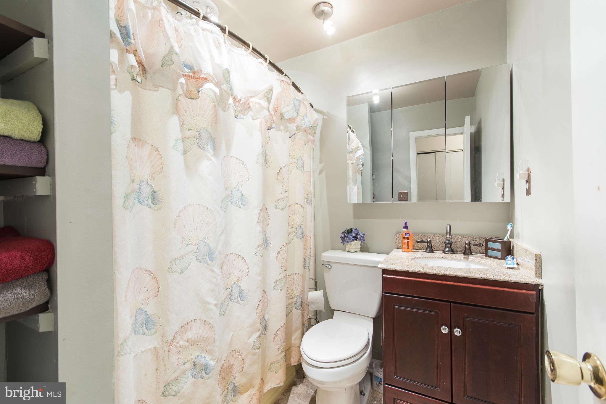 MOSBY WOODS - Residential