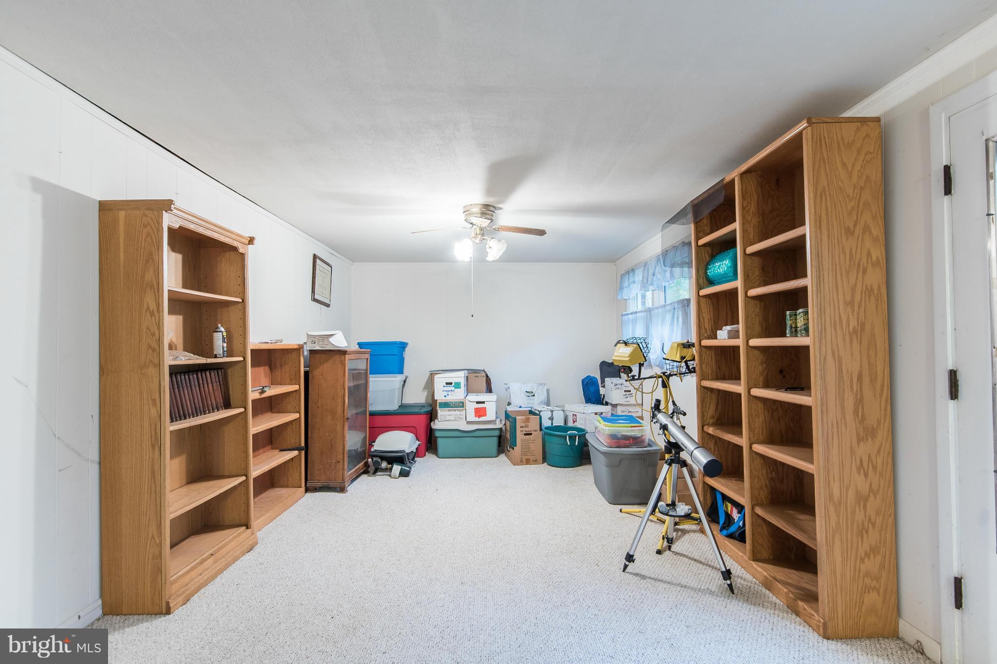 MOSBY WOODS - Residential