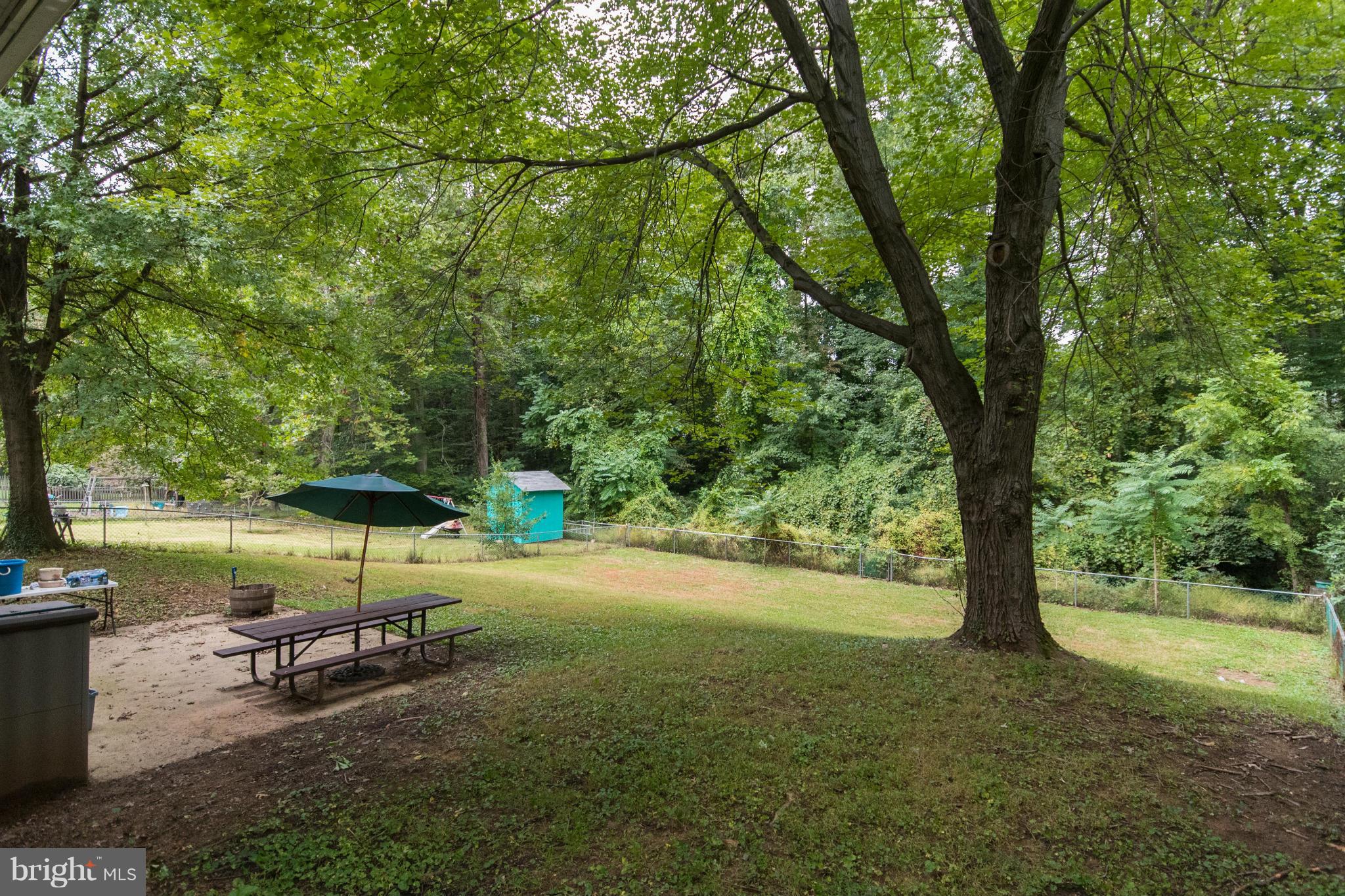 MOSBY WOODS - Residential