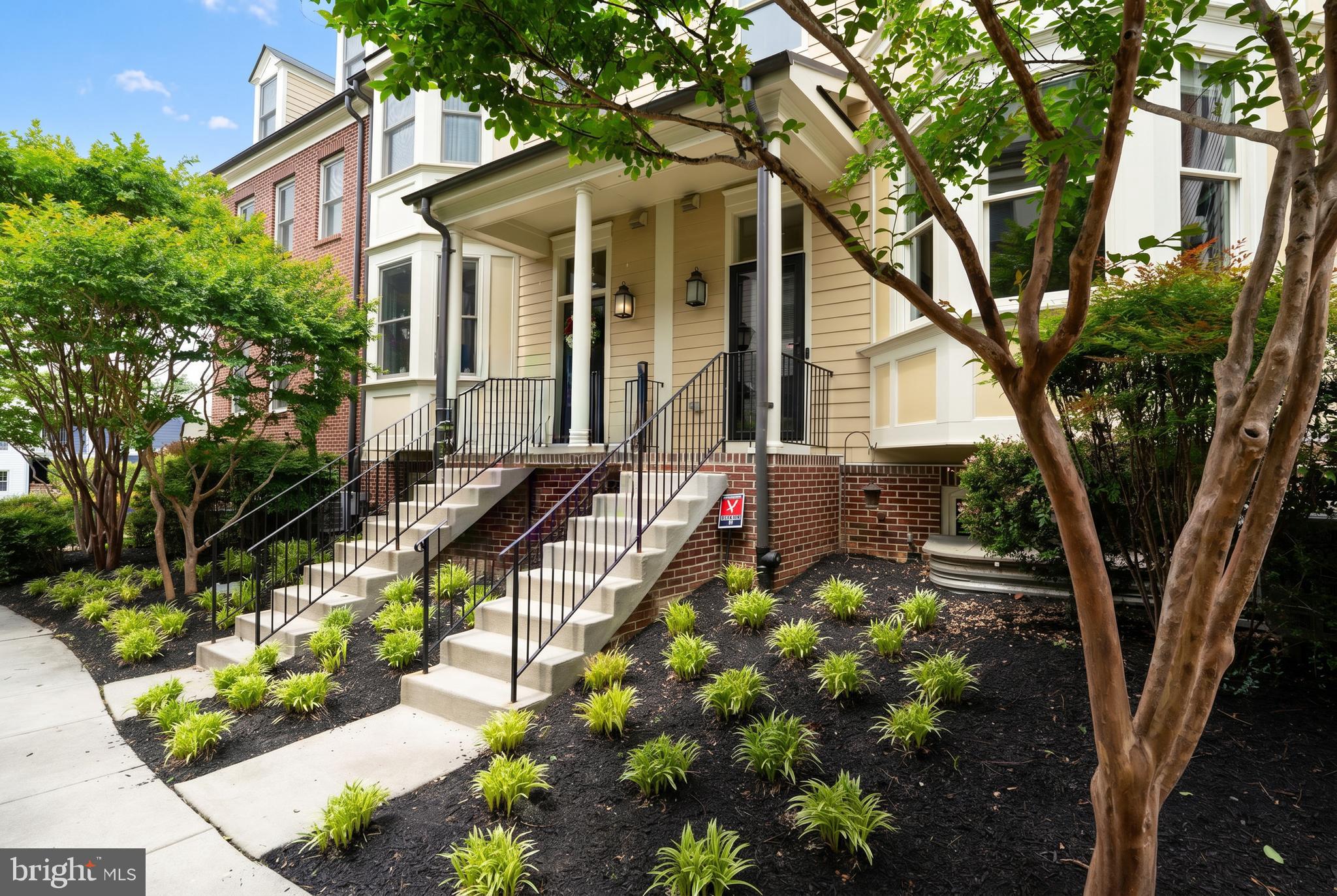 MAXWELL SQUARE - Residential