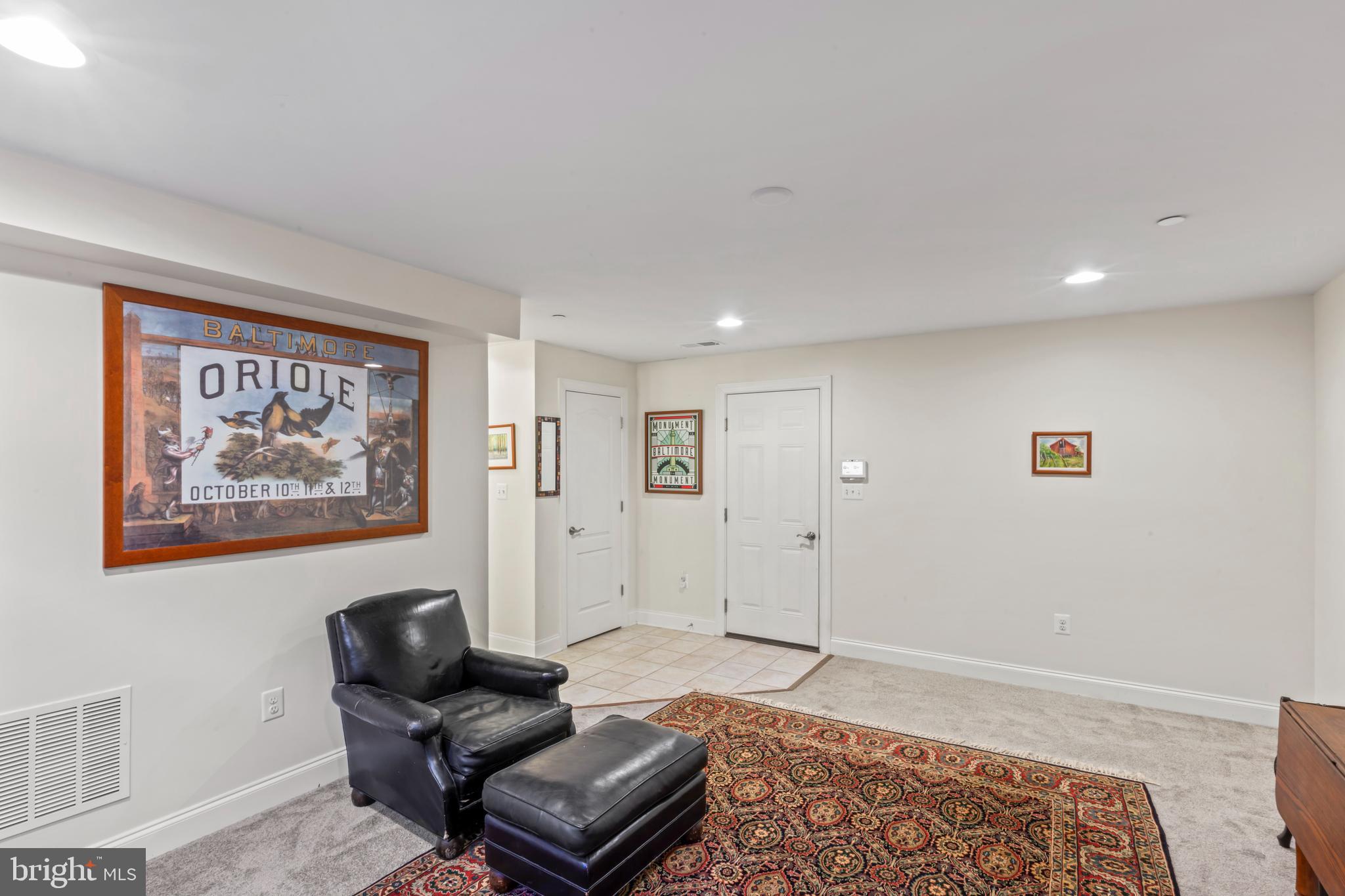 MAXWELL SQUARE - Residential