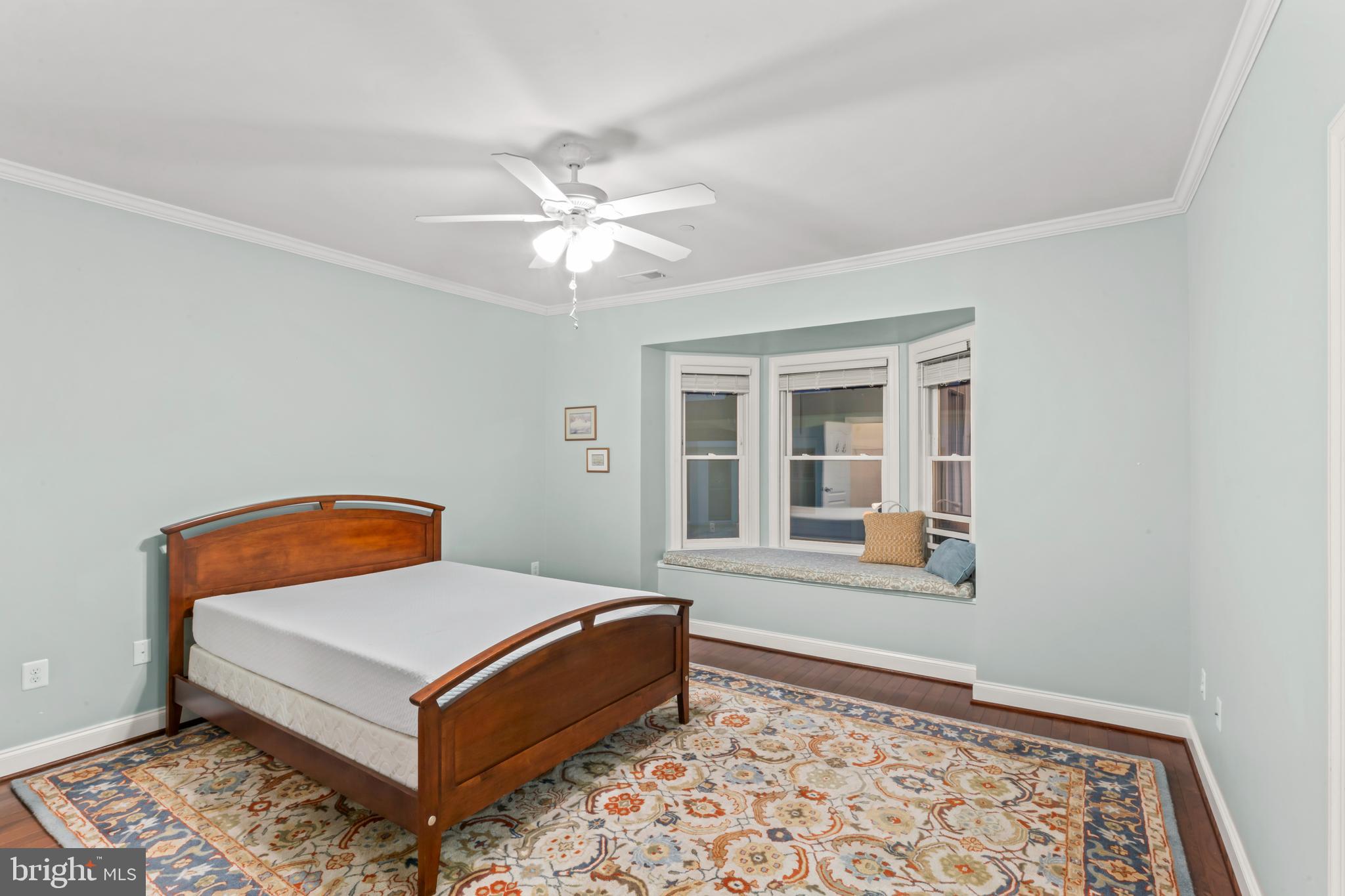 MAXWELL SQUARE - Residential