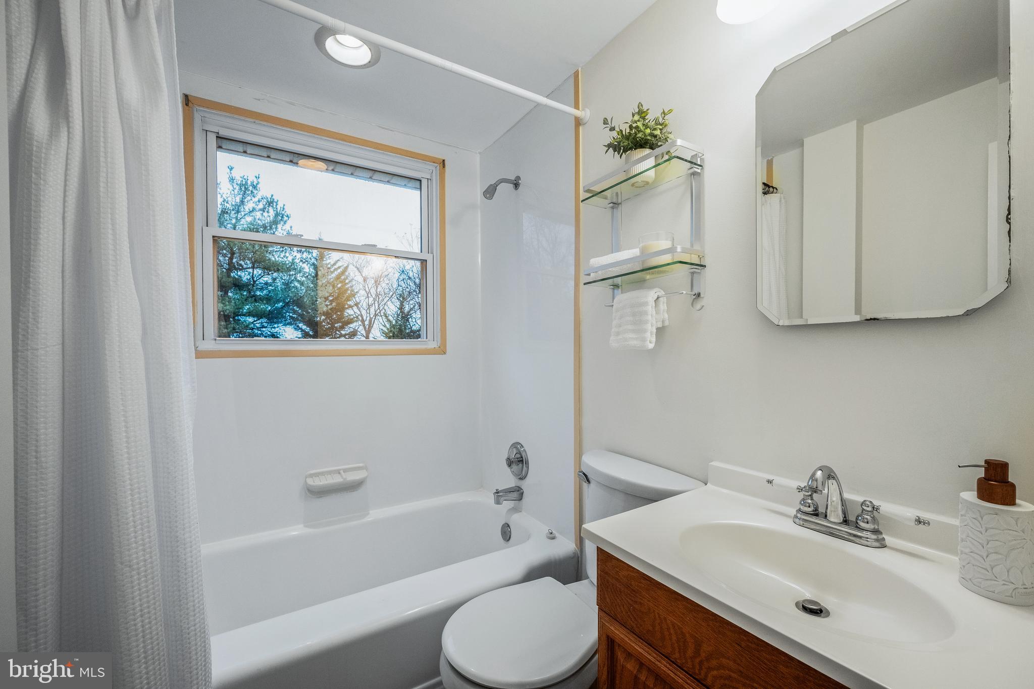 NORTH LINTHICUM - Residential