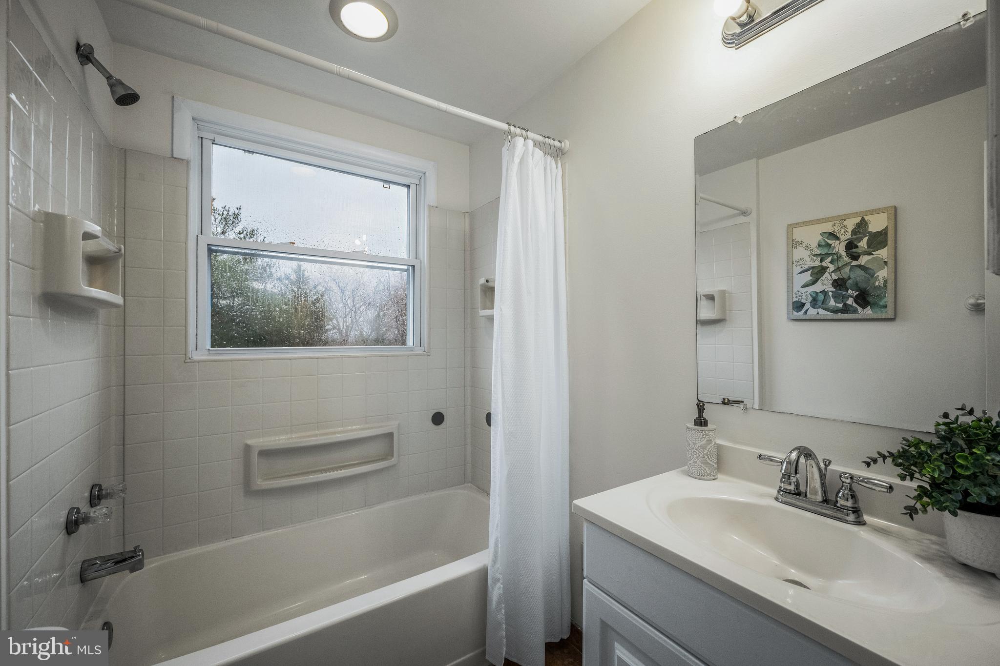 NORTH LINTHICUM - Residential