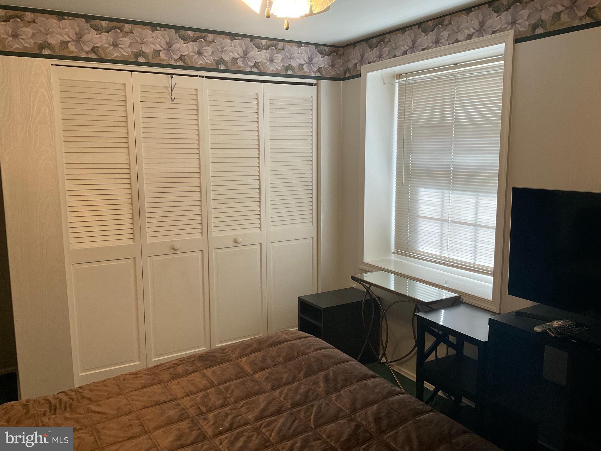 3203 PINEFIELD CIRCLE