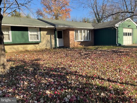 Homes For Sale - 3203 Pinefield Circle<br/> WALDORF, MD 20601