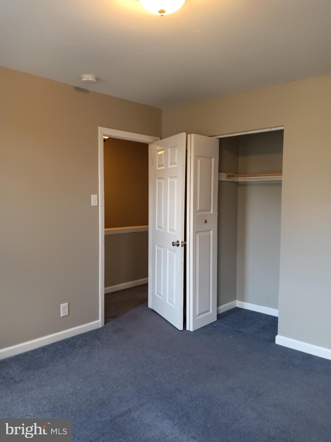 REISTERSTOWN STATION - Residential Lease