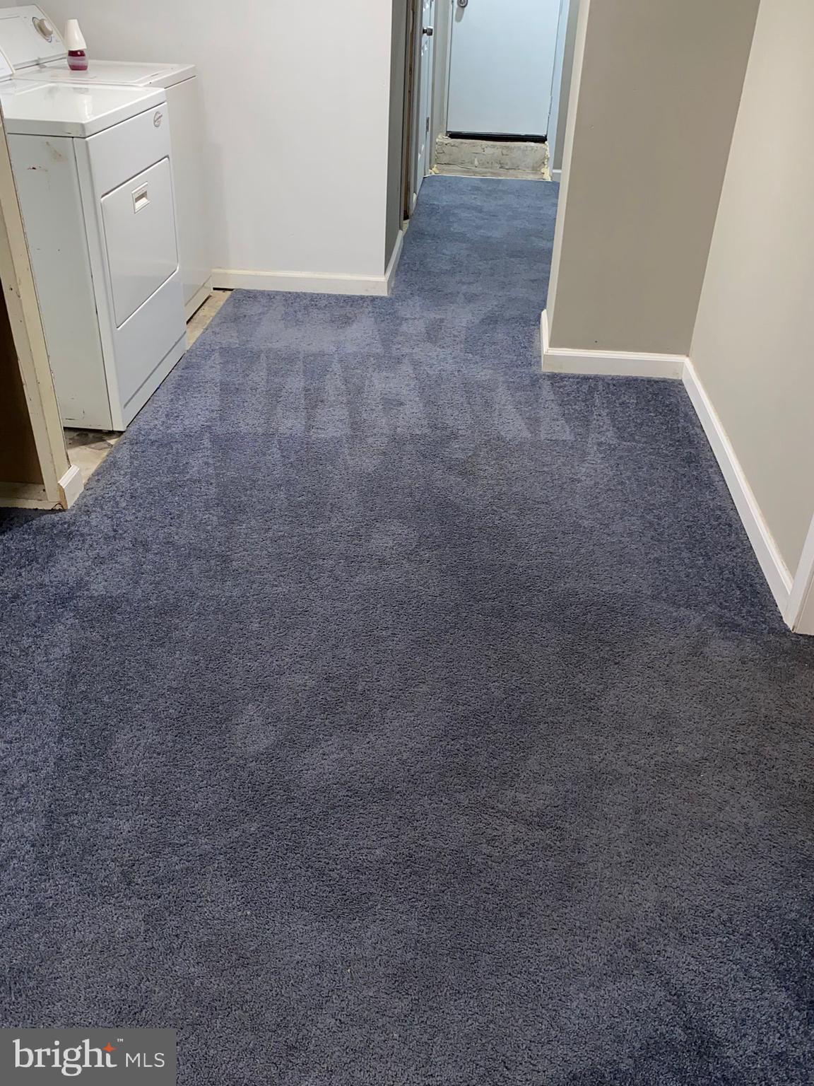 REISTERSTOWN STATION - Residential Lease