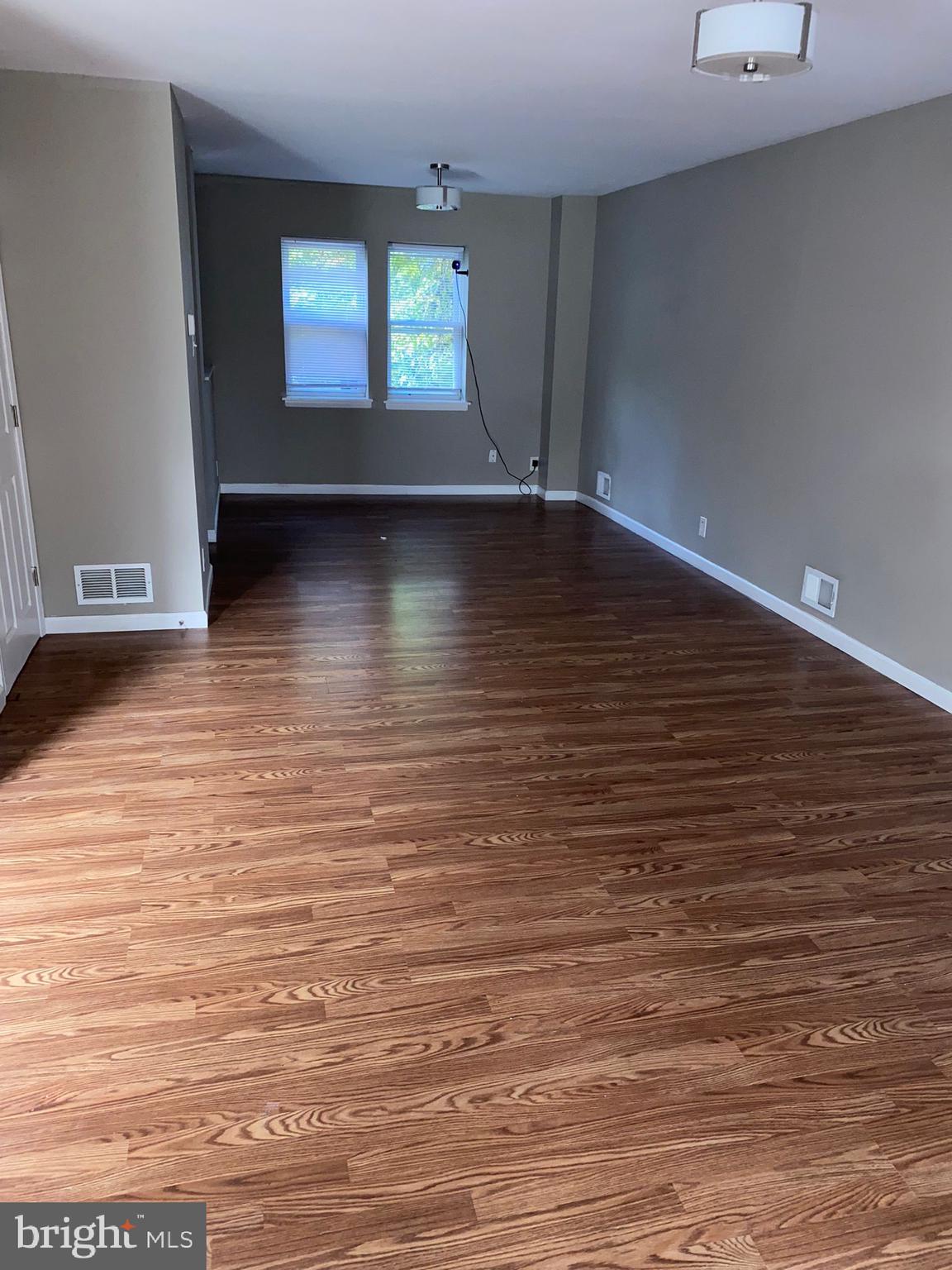 REISTERSTOWN STATION - Residential Lease