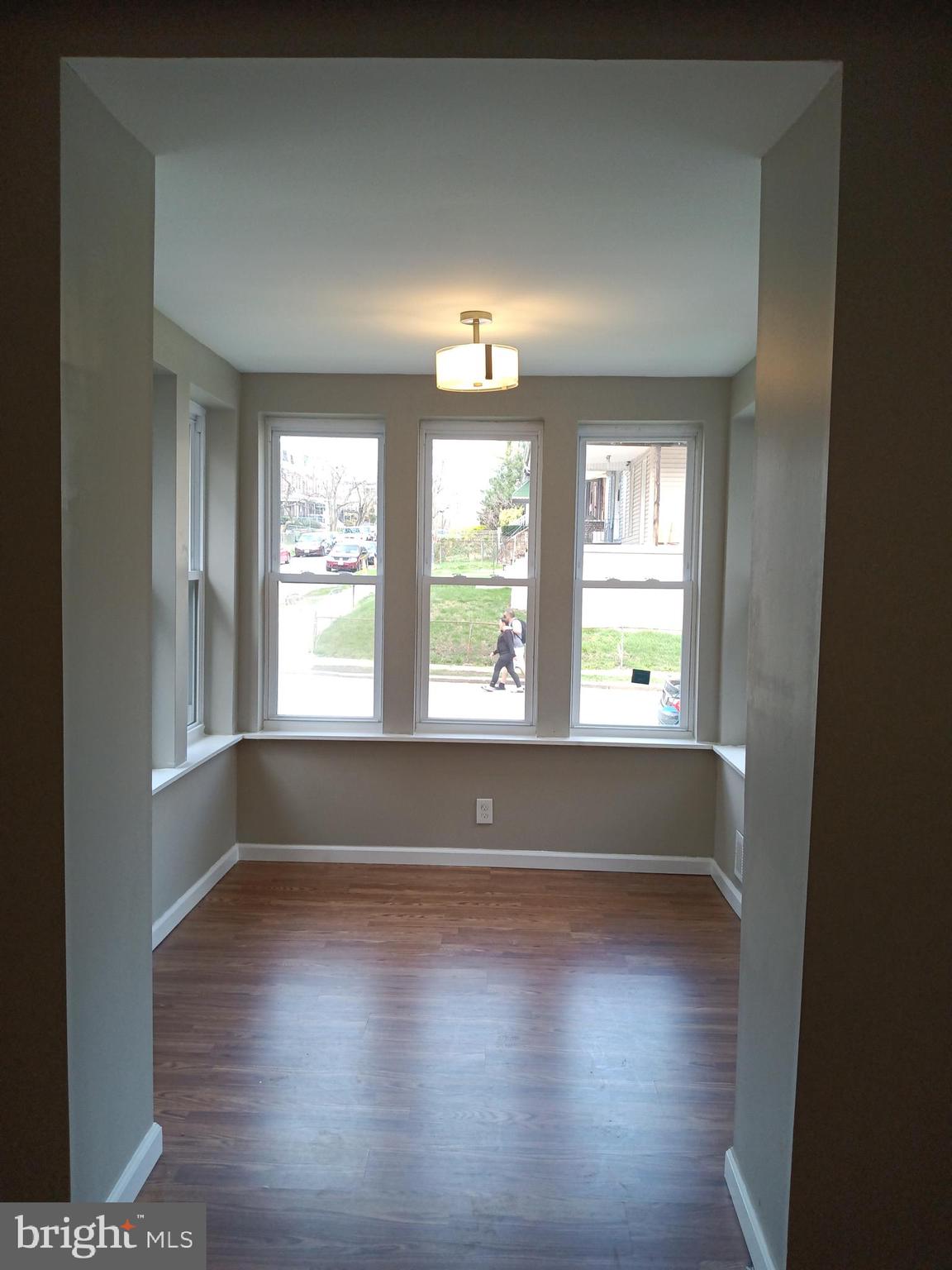 REISTERSTOWN STATION - Residential Lease