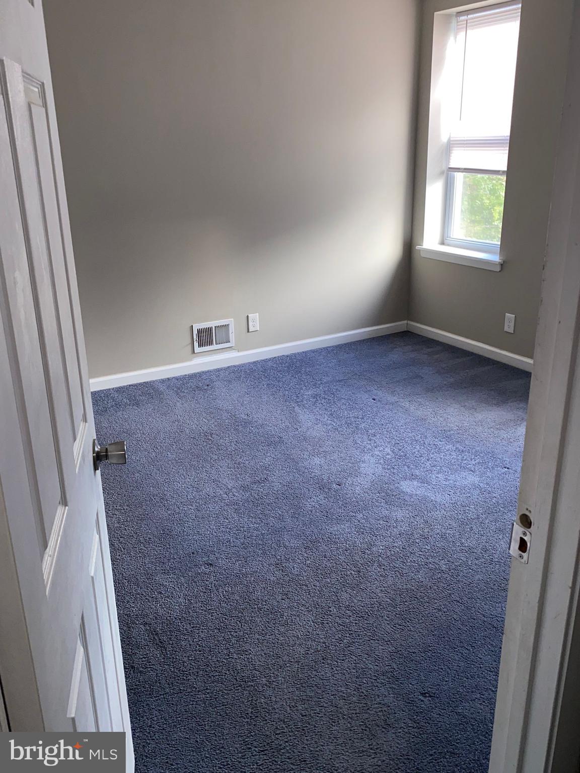 REISTERSTOWN STATION - Residential Lease