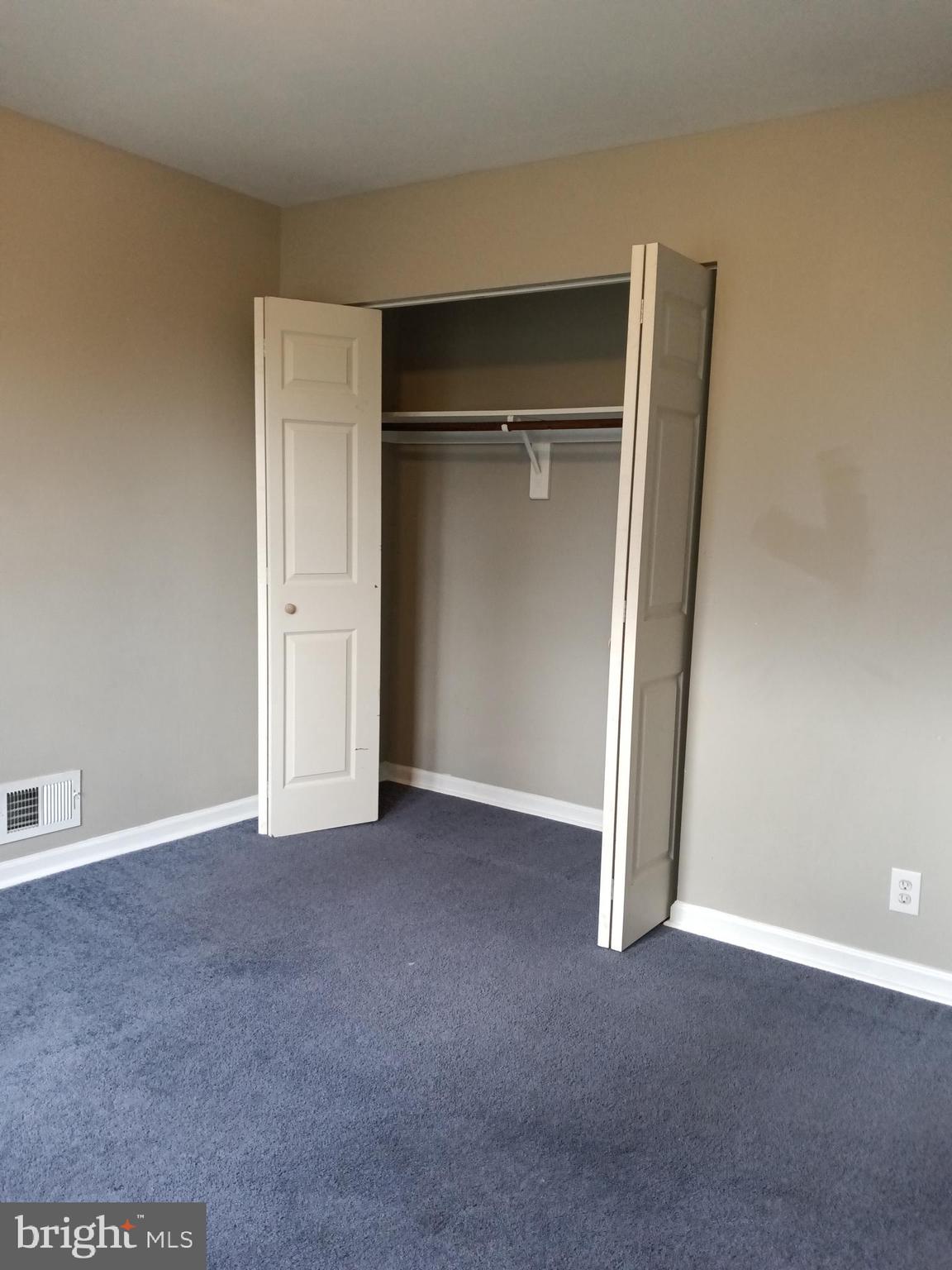 REISTERSTOWN STATION - Residential Lease