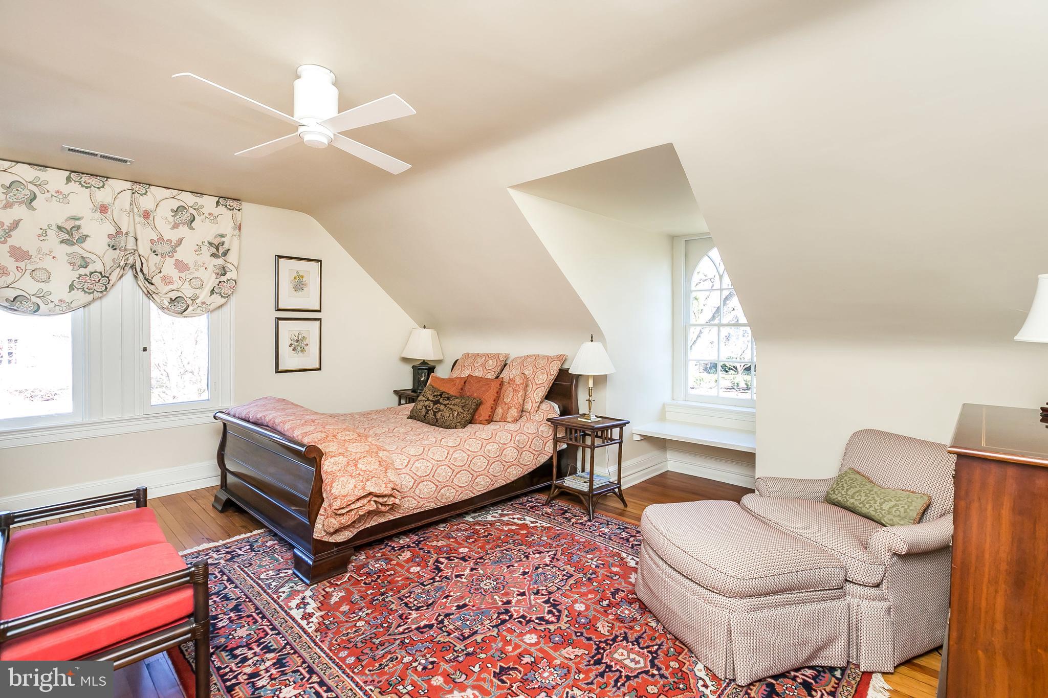 ROLAND PARK - Residential