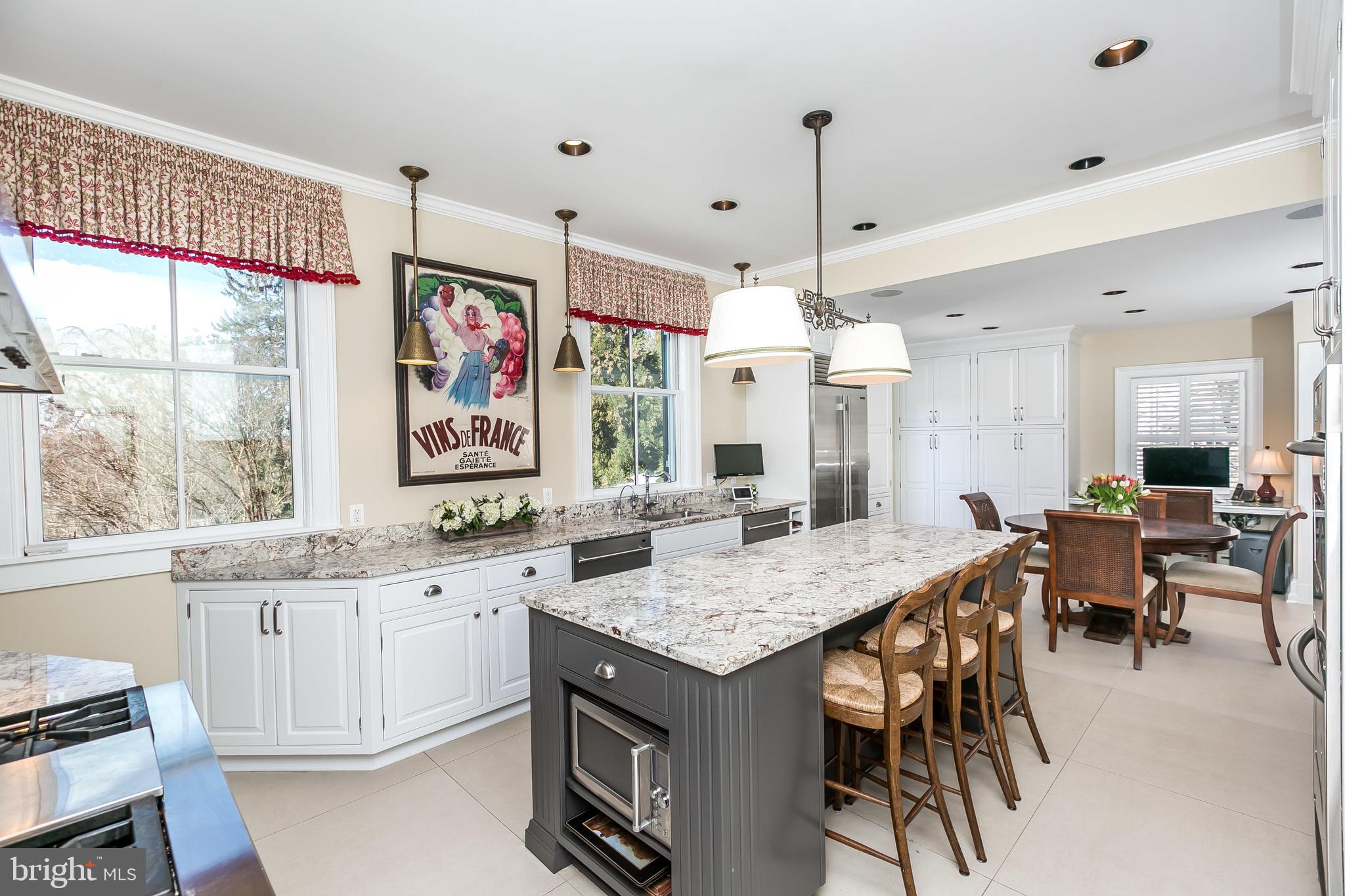 ROLAND PARK - Residential