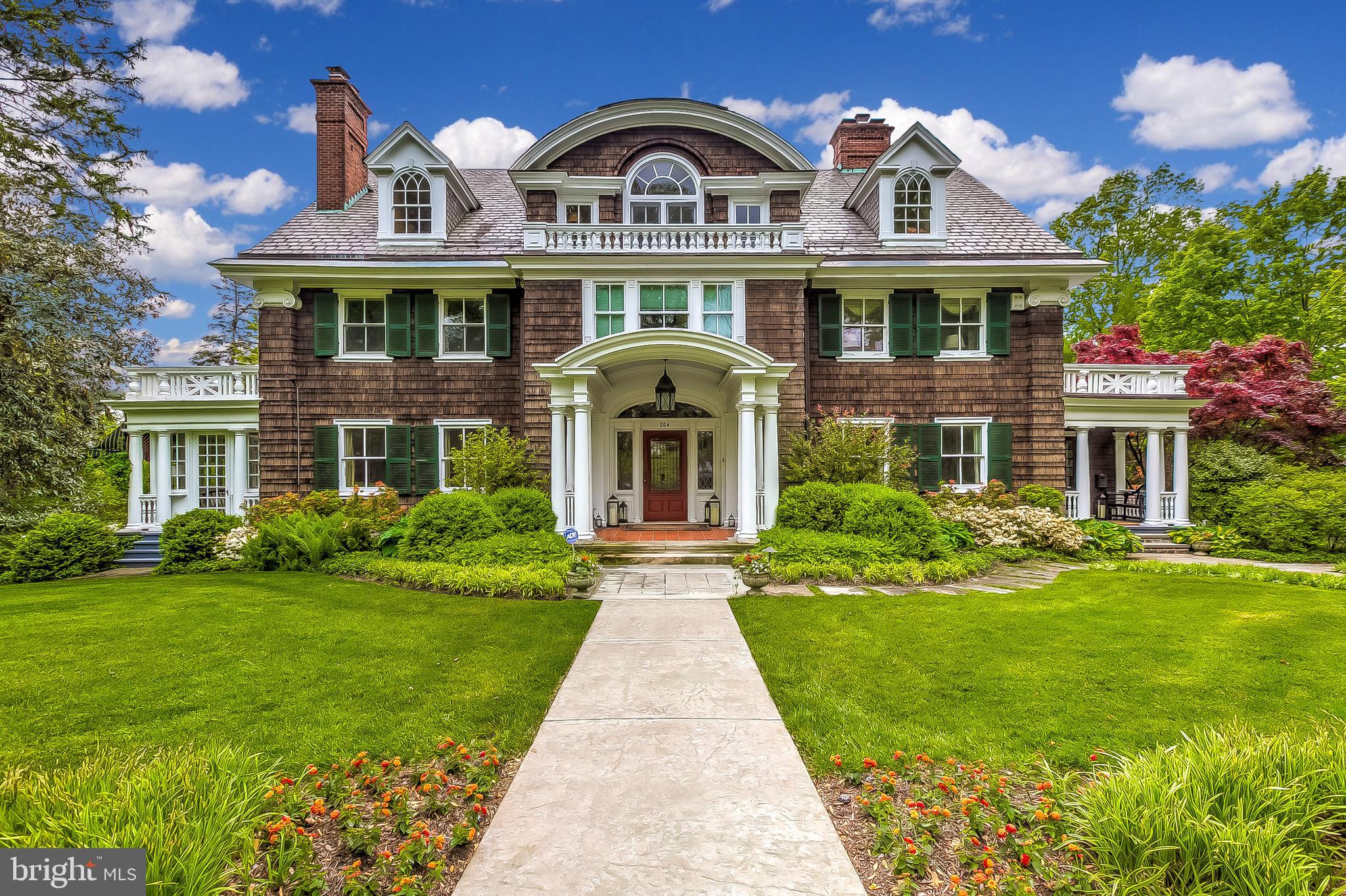 ROLAND PARK - Residential
