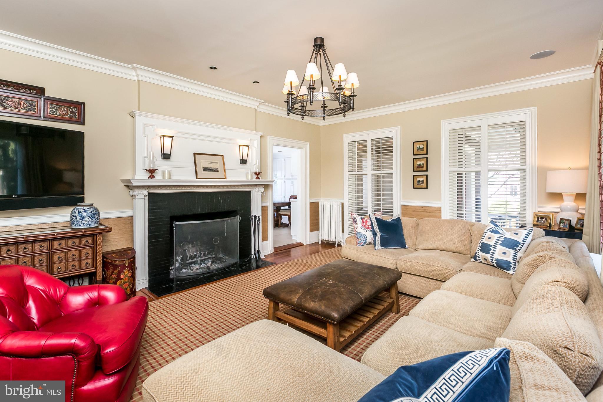 ROLAND PARK - Residential