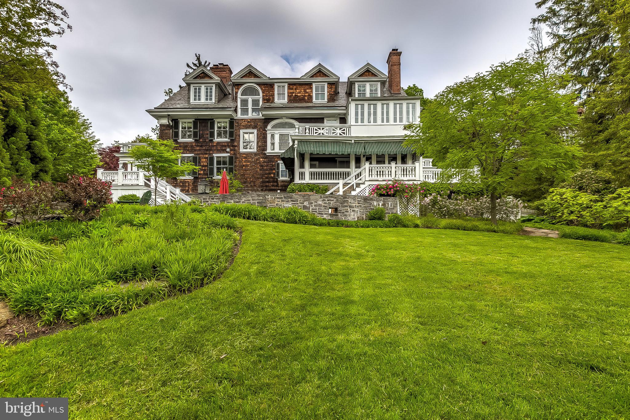 ROLAND PARK - Residential