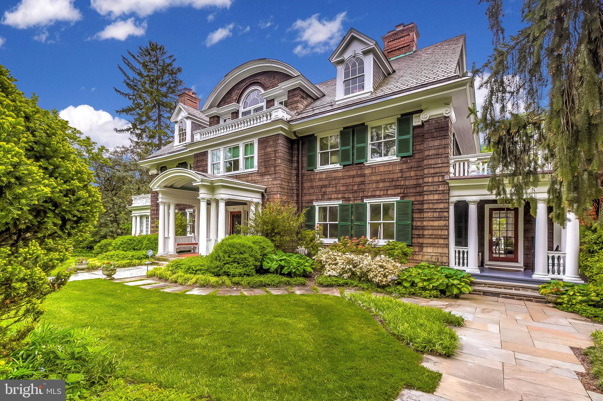 ROLAND PARK - Residential