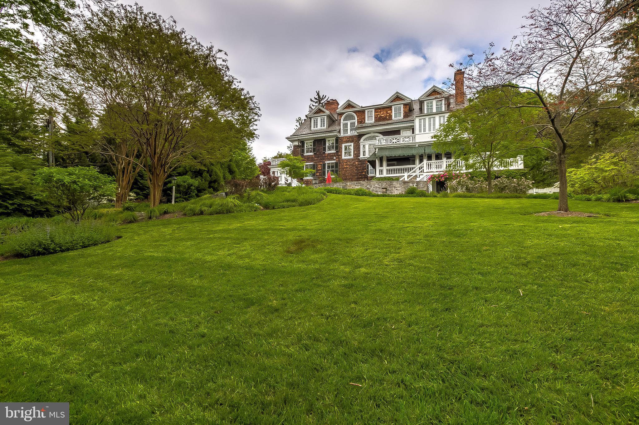 ROLAND PARK - Residential