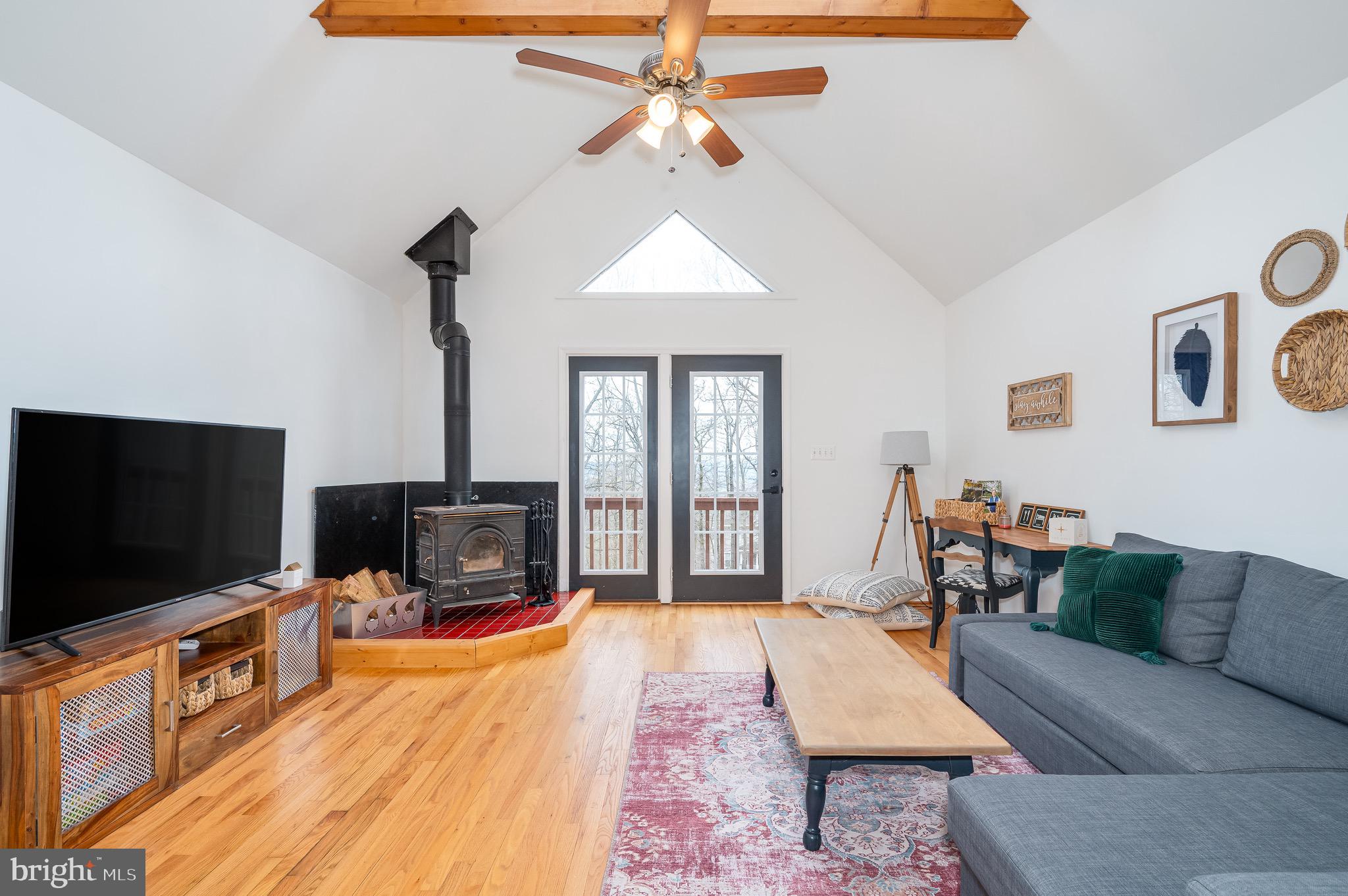 SHANNONDALE - Residential