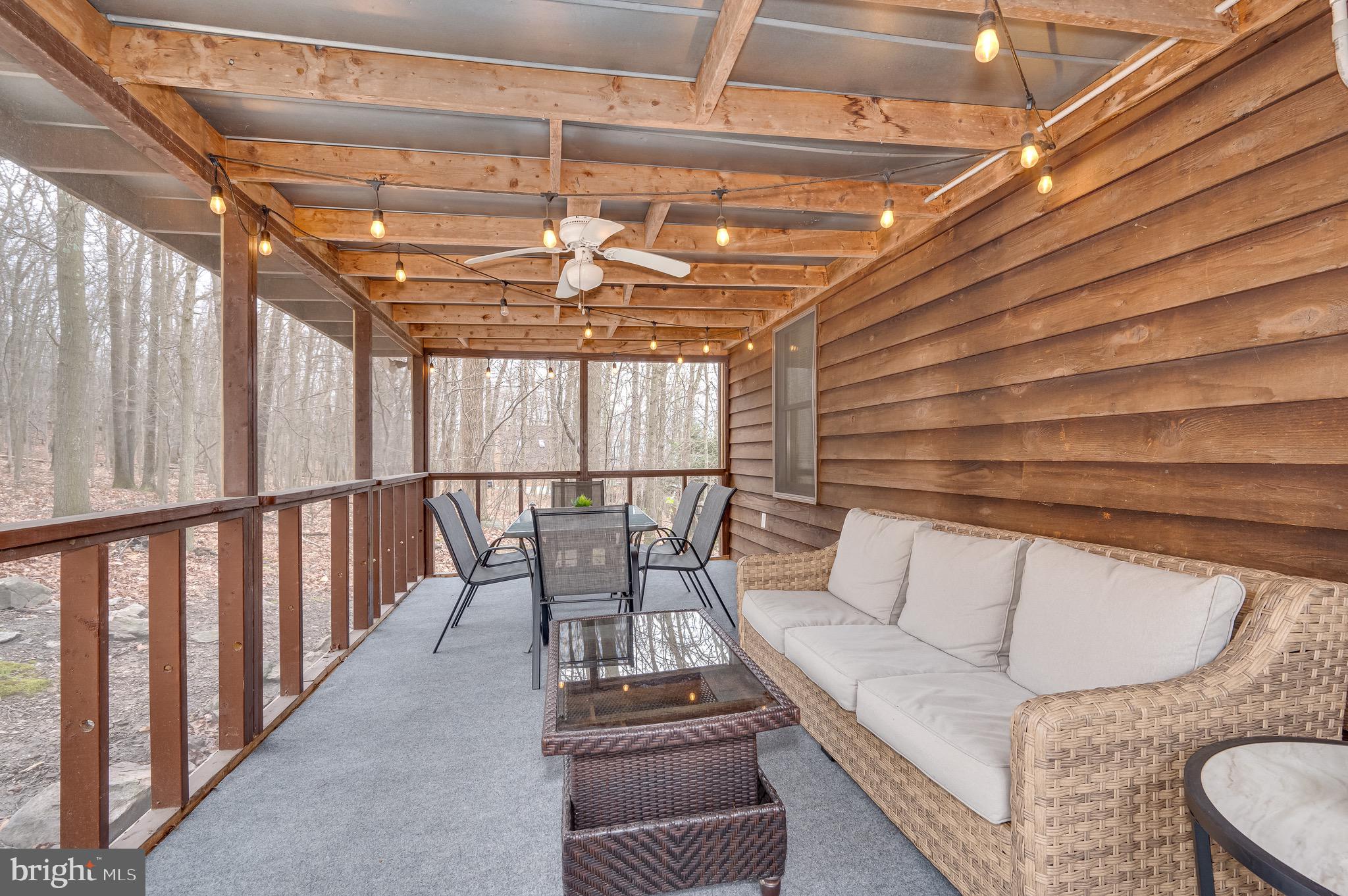 SHANNONDALE - Residential