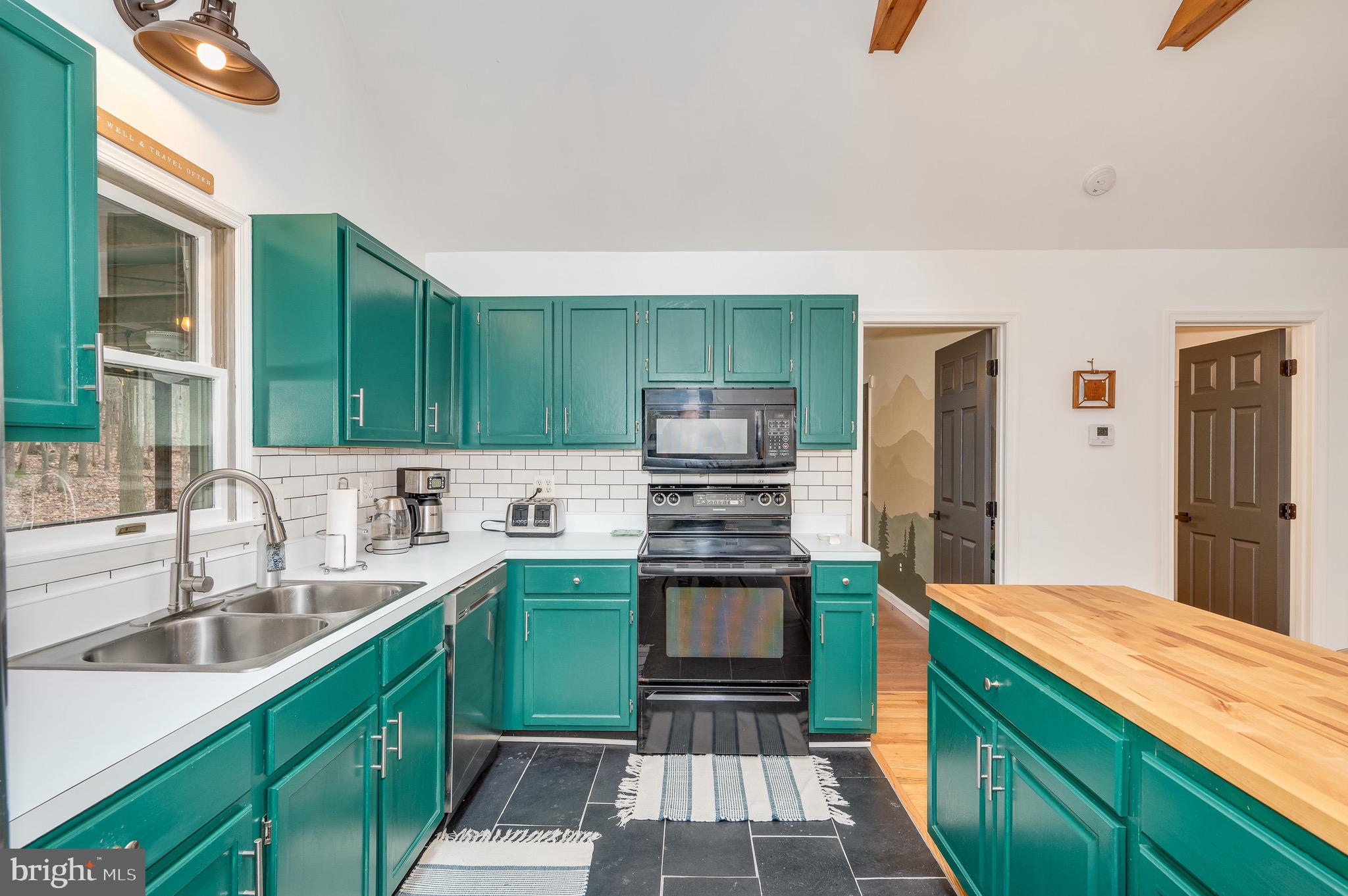 SHANNONDALE - Residential